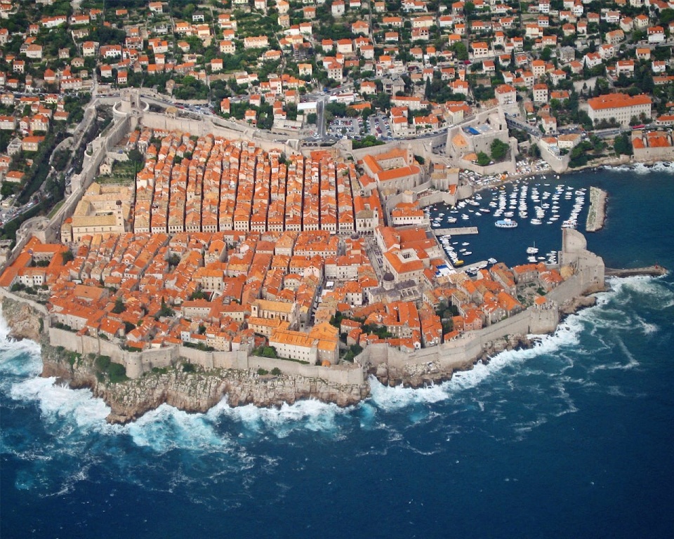 croatia-overview-city-coast-a