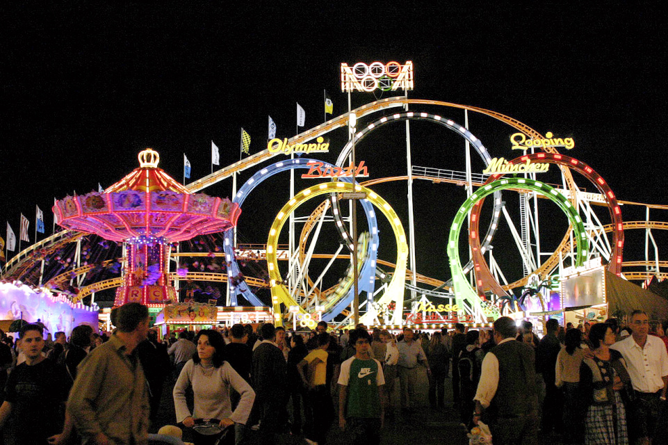 _Oktoberfest-night
