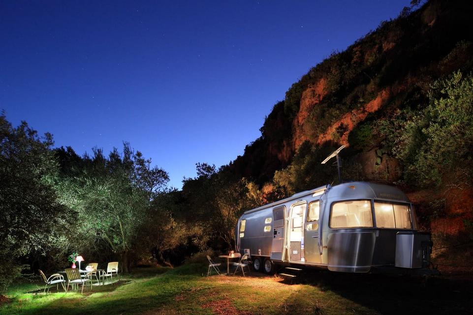 Airstream 'Glamping'-1
