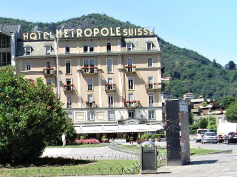 lago-como_ piazza-cavour-gelati_014 (2)1