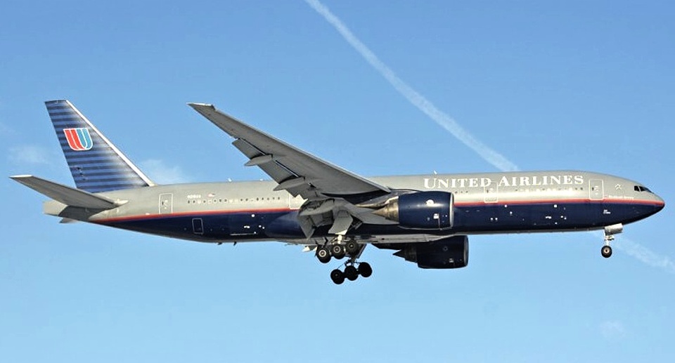 united-airlines-boeing-777-222